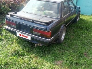 1984 Nissan Bluebird VII (U11), синий, 300000 рублей, вид 2