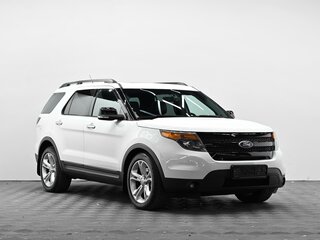 2014 Ford Explorer V, белый, 1295000 рублей, вид 2