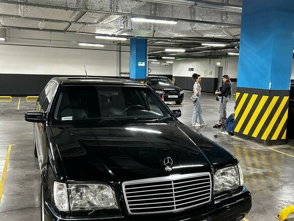 1997 Mercedes-Benz S-Класс 500 Long III (W140) Рестайлинг, чёрный - вид 2