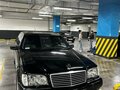 1997 Mercedes-Benz S-Класс 500 Long III (W140) Рестайлинг, чёрный - вид 2