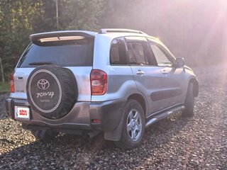 2000 Toyota RAV4 II (XA20), серебристый, 650000 рублей, вид 4