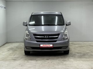 2011 Hyundai Grand Starex I, серый, 1400000 рублей, вид 2