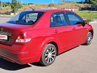 2010 Nissan Tiida I Рестайлинг, красный, 680000 рублей, вид 4