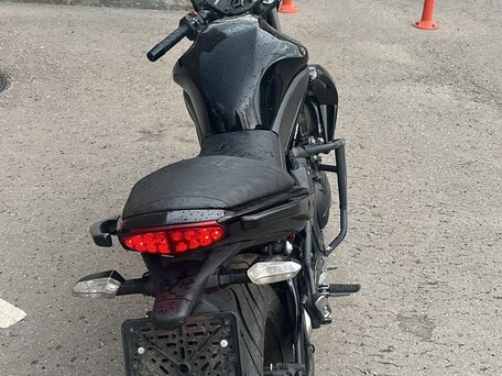 2010 Kawasaki ER-6F (Ninja 650R), чёрный, 500000 рублей, вид 3