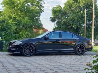 2006 Mercedes-Benz S-Класс 600 Long V (W221), чёрный, 1750000 рублей, вид 2