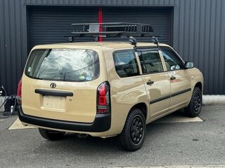 2023 Toyota Probox I Рестайлинг, бежевый, 1200001 рублей, вид 5