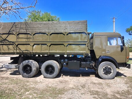 1988 КамАЗ 55102, зелёный, 1000000 рублей, вид 3