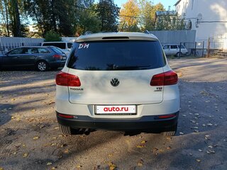 2015 Volkswagen Tiguan I Рестайлинг, белый, 1550000 рублей, вид 4