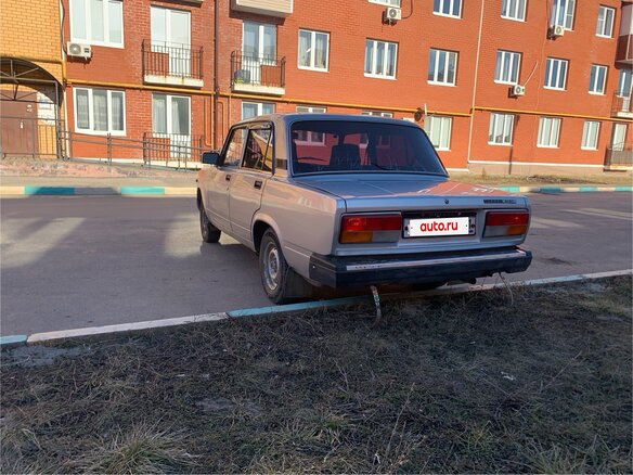 2010 Lada (ВАЗ) 2107, серебристый, 140000 рублей - вид 19