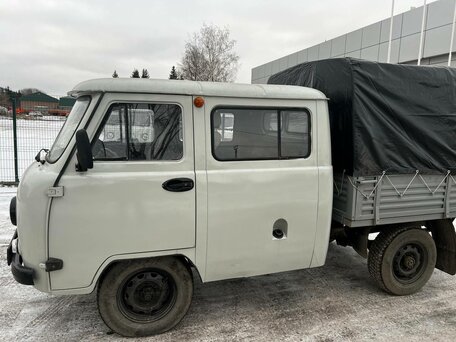 2017 УАЗ 3909, серебристый, 640000 рублей, вид 3