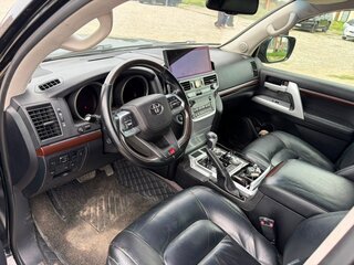 2011 Toyota Land Cruiser 200 Series, чёрный, 3350000 рублей, вид 5