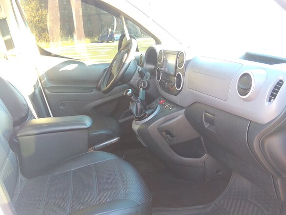 2010 Citroen Berlingo II, белый - вид 12