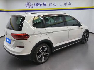 2018 Volkswagen Touran II, белый, 1380000 рублей, вид 2