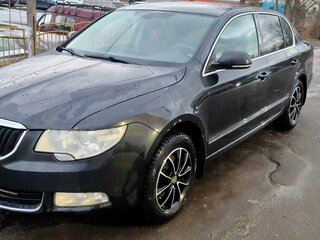 2012 Skoda Superb II, чёрный, 800000 рублей, вид 4