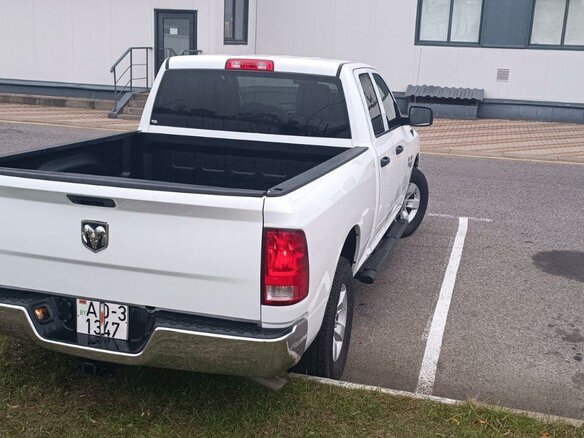 2019 Dodge RAM IV (DS/DJ), белый, 2400000 рублей - вид 2
