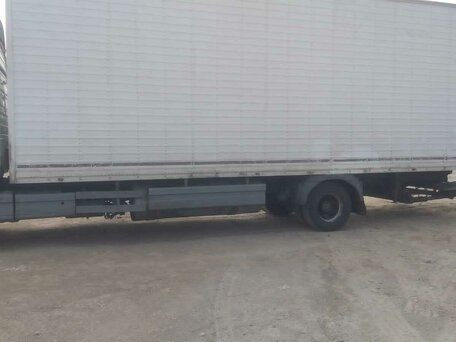 2001 Mercedes-Benz Atego, белый, 3350000 рублей, вид 2