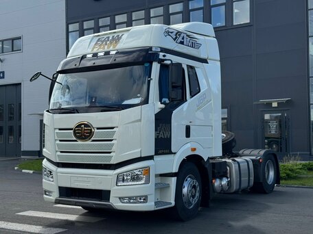 2023 FAW J6 CA4180, белый, 5400000 рублей, вид 1