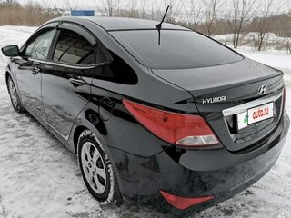 2015 Hyundai Solaris I Рестайлинг, чёрный, 915000 рублей, вид 5