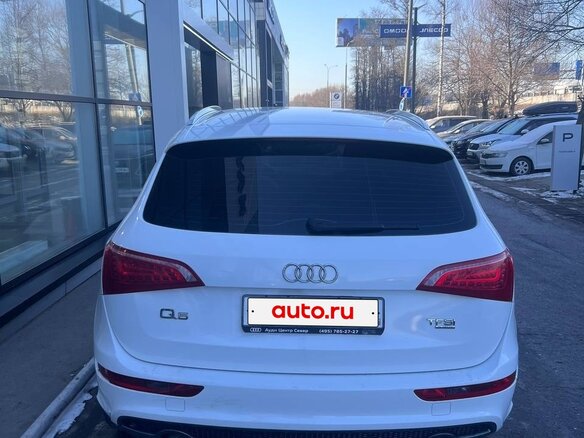 2011 Audi Q5 I (8R), белый, 1270000 рублей - вид 4
