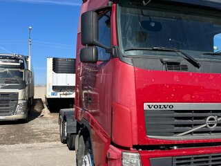 2014 Volvo FH, красный, 6550000 рублей, вид 3