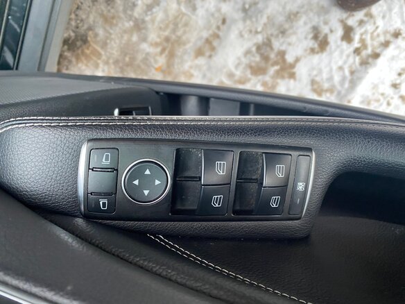 2014 Mercedes-Benz GLA 200 I (X156), чёрный - вид 8