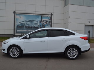 2016 Ford Focus III Рестайлинг, белый, 1720000 рублей, вид 4