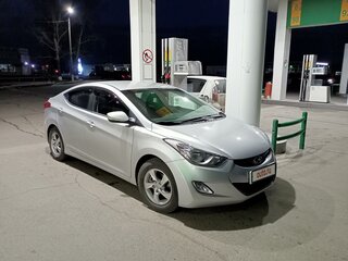 2012 Hyundai Avante V, серебристый, 840000 рублей, вид 1