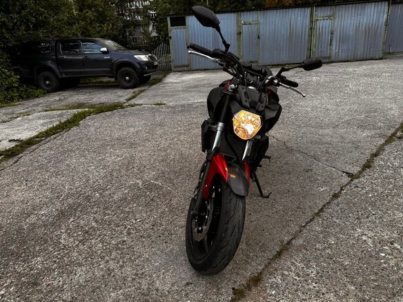 2017 Yamaha MT-07 (FZ-07), красный, 1200000 рублей - вид 7