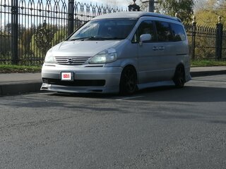 2001 Nissan Serena II (C24), серый, 650000 рублей, вид 1