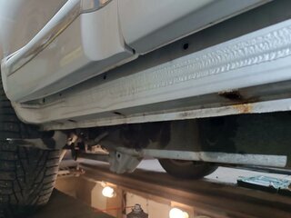 2012 Toyota Land Cruiser 200 Series Рестайлинг 1, серебристый, 3500000 рублей, вид 5