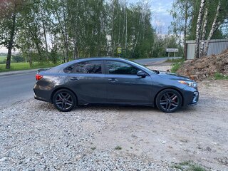 2021 Kia Forte III, серый, 2350000 рублей, вид 3