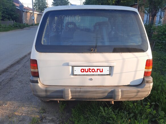 1993 Chrysler Voyager II, белый, 125000 рублей - вид 2