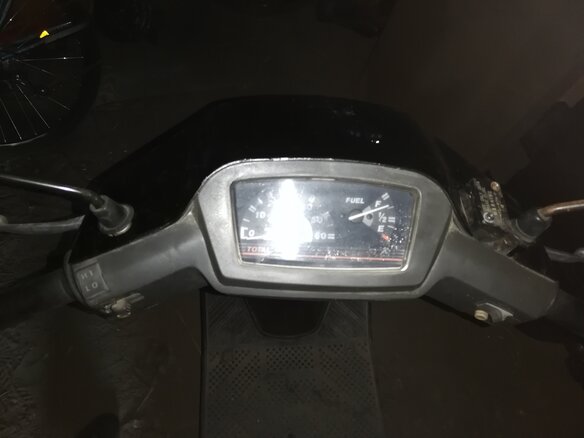 1997 Suzuki Address 100, чёрный, 80000 рублей - вид 5