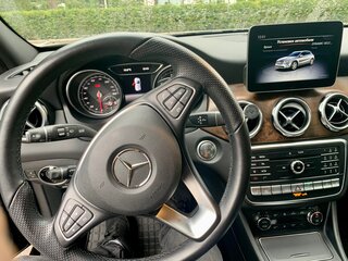 2018 Mercedes-Benz GLA 250 I (X156) Рестайлинг, чёрный, 3579000 рублей, вид 2