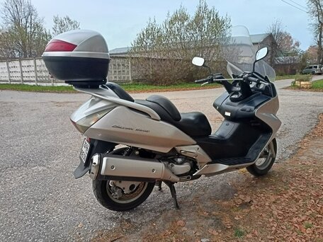 2001 Honda Silver Wing 600, серебристый, 210000 рублей, вид 2