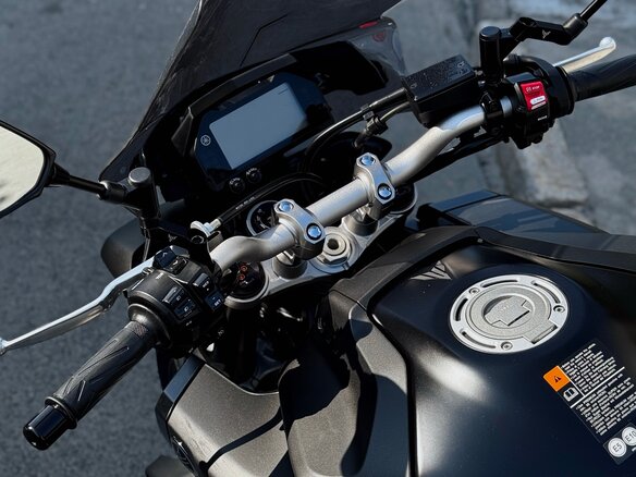 2020 Yamaha MT-10, чёрный, 1500000 рублей - вид 26