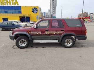 1992 Toyota Hilux Surf II Рестайлинг, красный, 650000 рублей, вид 2
