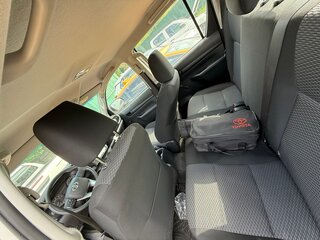 2022 Toyota Hilux VIII Рестайлинг 2, белый, 5500000 рублей, вид 5