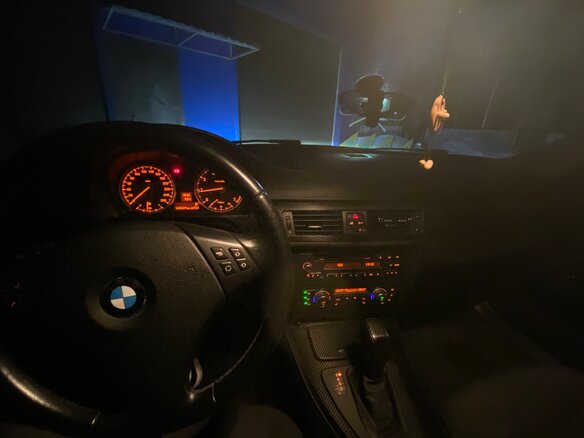 2011 BMW 3 серии 318i V (E90/E91/E92/E93) Рестайлинг, белый - вид 15