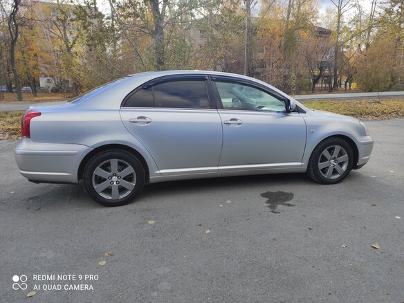 2005 Toyota Avensis II, серебристый - вид 23