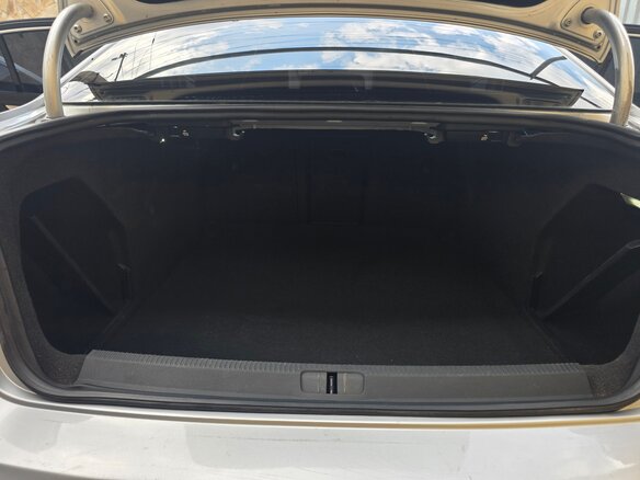 2011 Volkswagen Passat B7, серый, 950000 рублей - вид 14