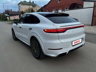 2020 Porsche Cayenne Coupé III, белый, 7500000 рублей, вид 5