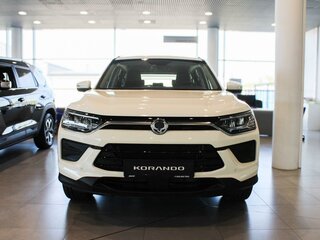 2025 KGM Korando, белый, 3800000 рублей, вид 3