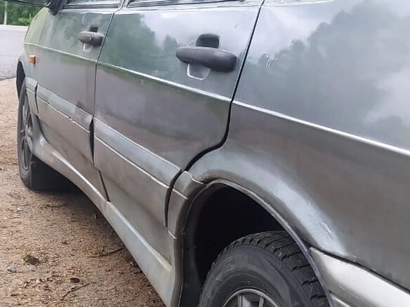 2005 Lada (ВАЗ) 2115, серый, 140000 рублей - вид 8