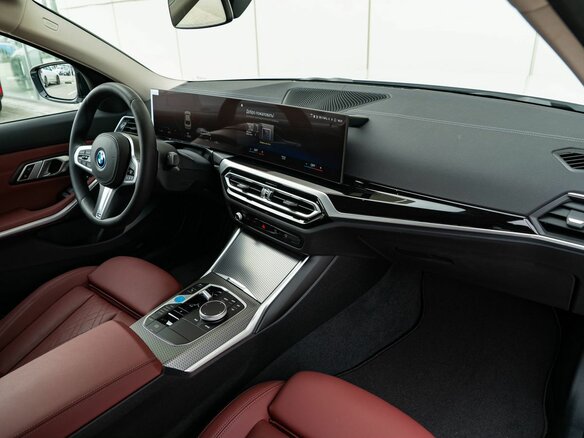 2023 BMW i3 40L I (G28), белый, 5490000 рублей - вид 11