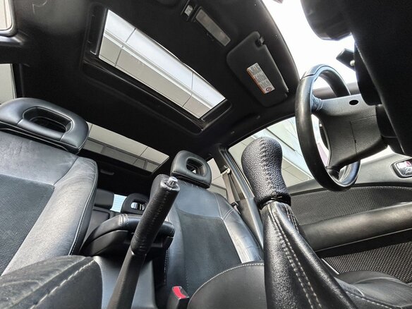 2004 Mitsubishi Outlander I, серый - вид 12