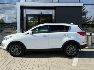 2014 Kia Sportage III Рестайлинг, белый, 1300000 рублей, вид 2