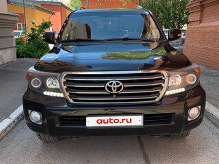 2014 Toyota Land Cruiser 200 Series Рестайлинг 1, чёрный, 3490000 рублей, вид 1