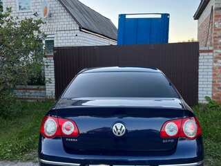 2005 Volkswagen Passat B6, синий, 620000 рублей, вид 5