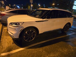 2022 Lincoln Aviator II, белый, 5300000 рублей, вид 3